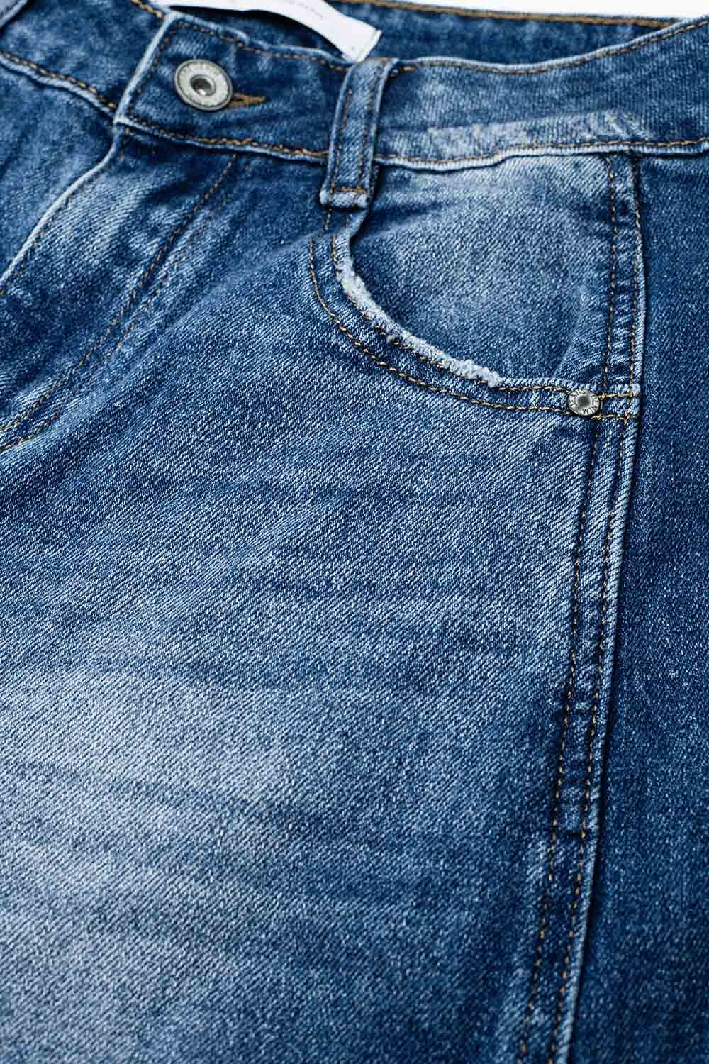 jeans with two side seams and balloon effect - Denim