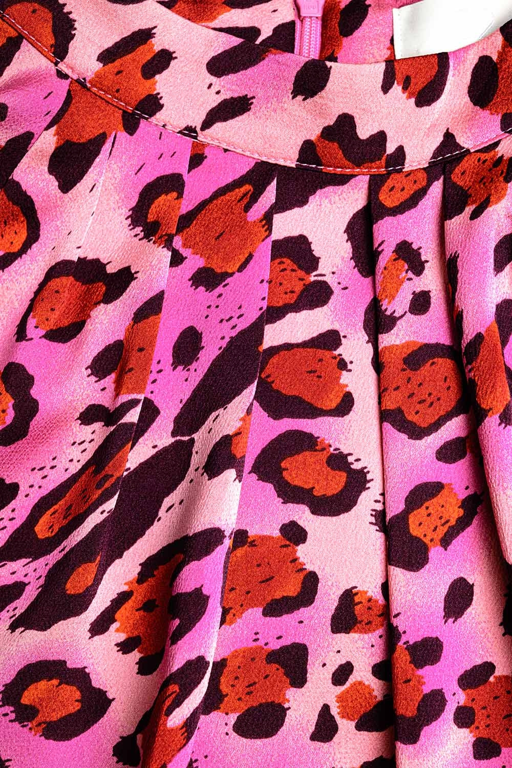 Long Sleeved Blouse In Trendy Fuchsia Leopard Print - Shirts
