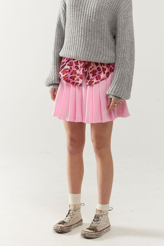 pink pleated mini skirt