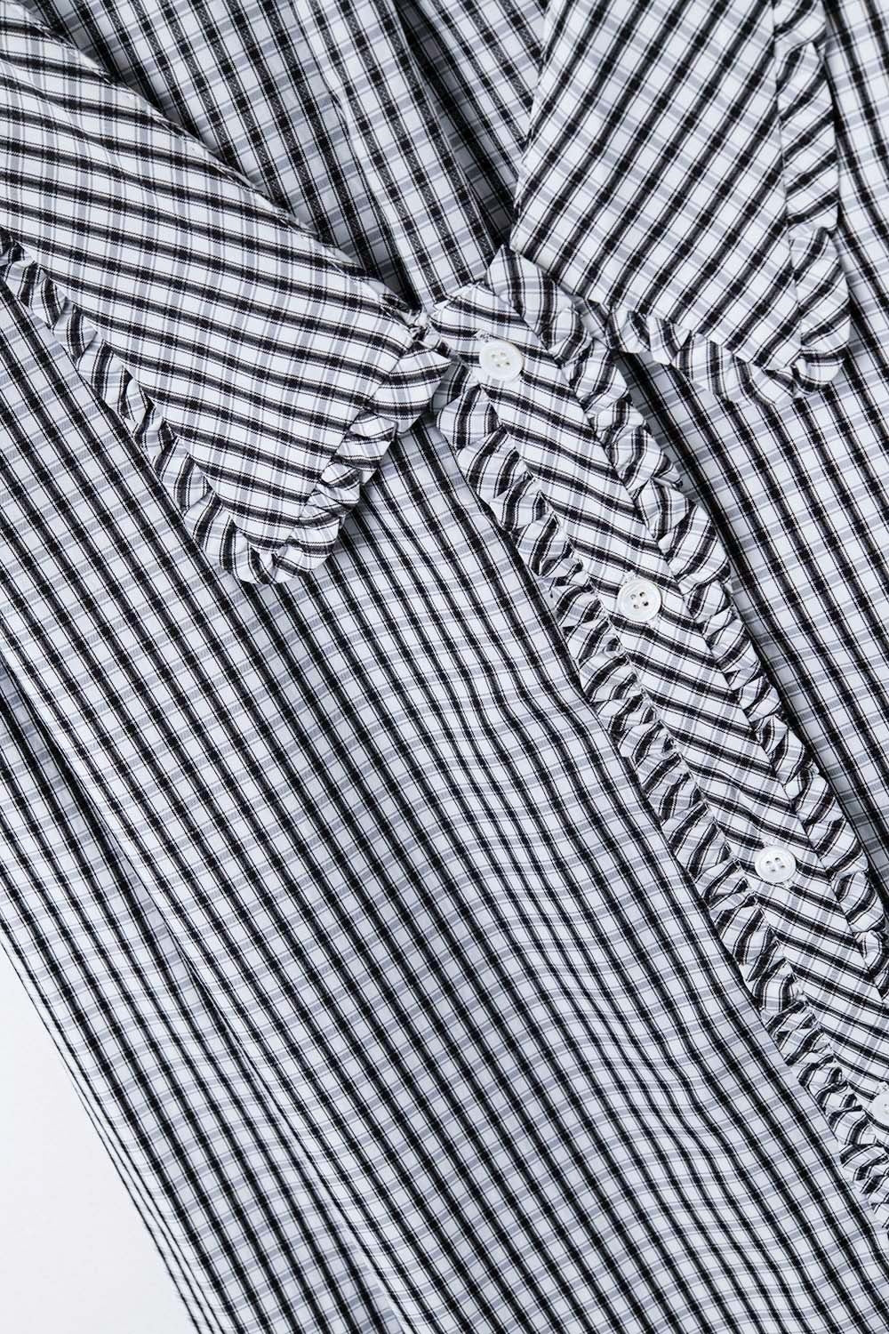 Gingham peter pan collar blouse in Black and White - Shirts