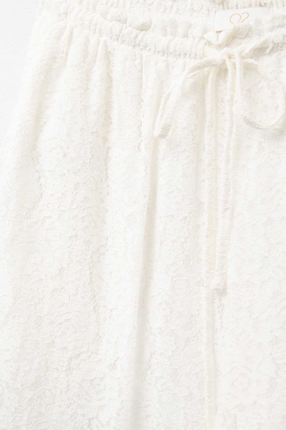 wide-legged lace pants with elastic waistband - trousers