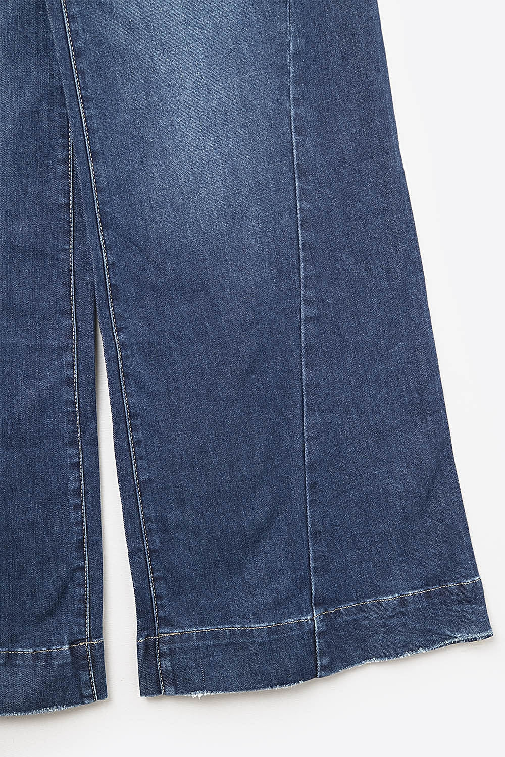 Dark wash Blue Jeans with extra wide leg - Denim