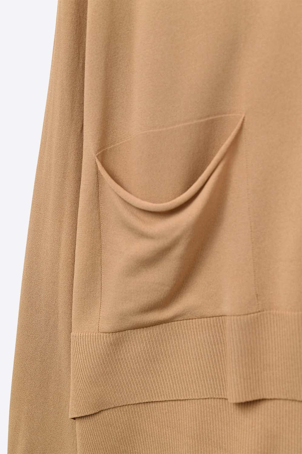 Fine Knit Cardigan with Front Pockets in Camel