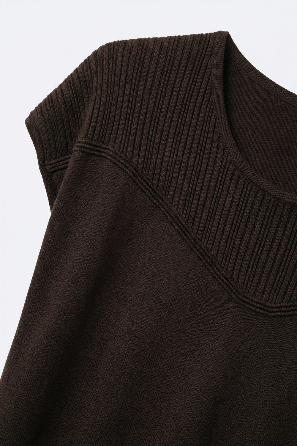 Brown Knit Cap Sleeve Pullover Top with Ribbed Detail