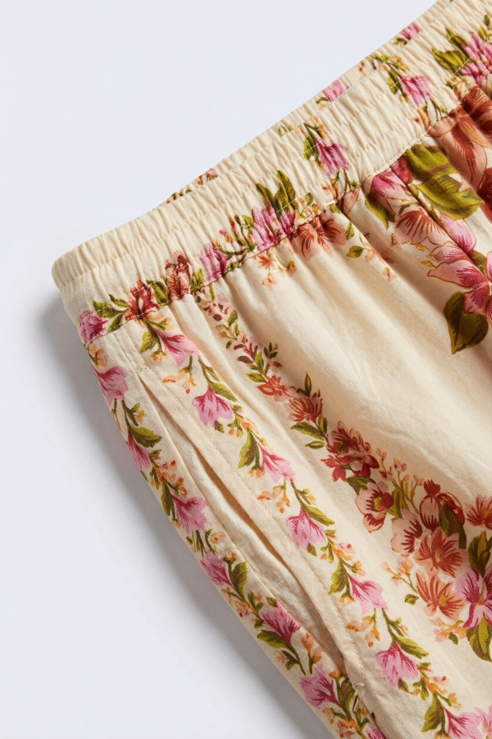 Floral Print Maxi wide leg pants in beige - trousers