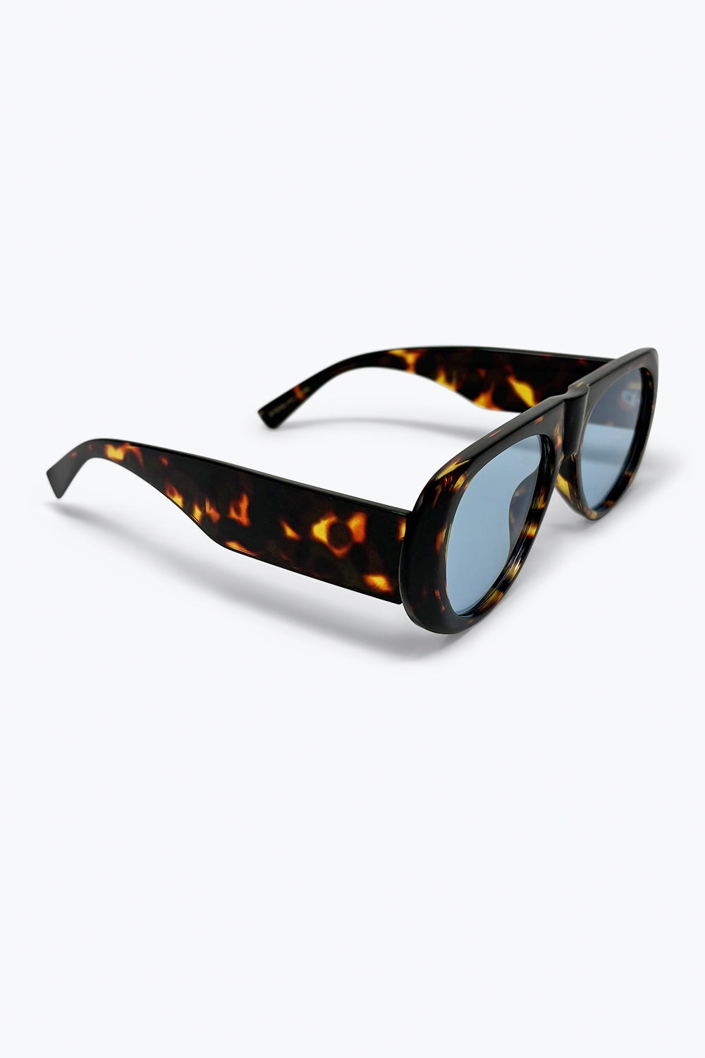 Tortoiseshell Round Frame Sunglasses with Blue Lenses