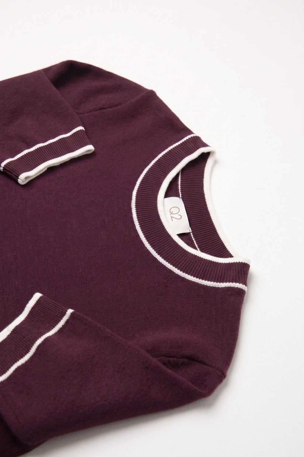 Burgundy Fine Knit Contrast Trim Crew Neck Short Sleeve sweater - Tops