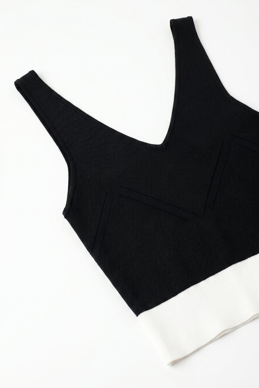 Black Ribbed Knit Contrast Hem V-Neck Cropped Tank Top - Tops
