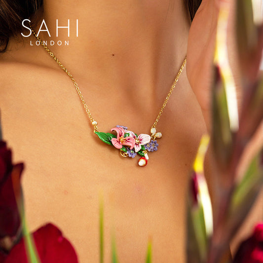 SAHI ENCHANTING GARDEN PENDANT NECKLACE - NECKLACE