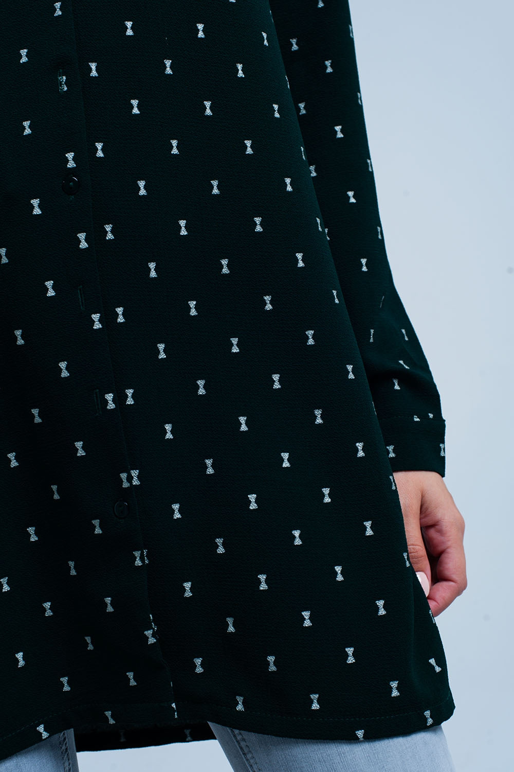 Green longline shirt with silver ribbon pattern - Shirts