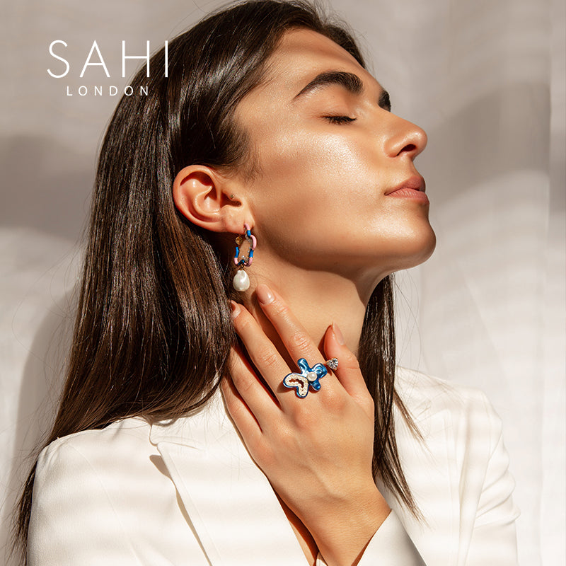 Sahi Fantasy Adjustable Ring - EARRINGS
