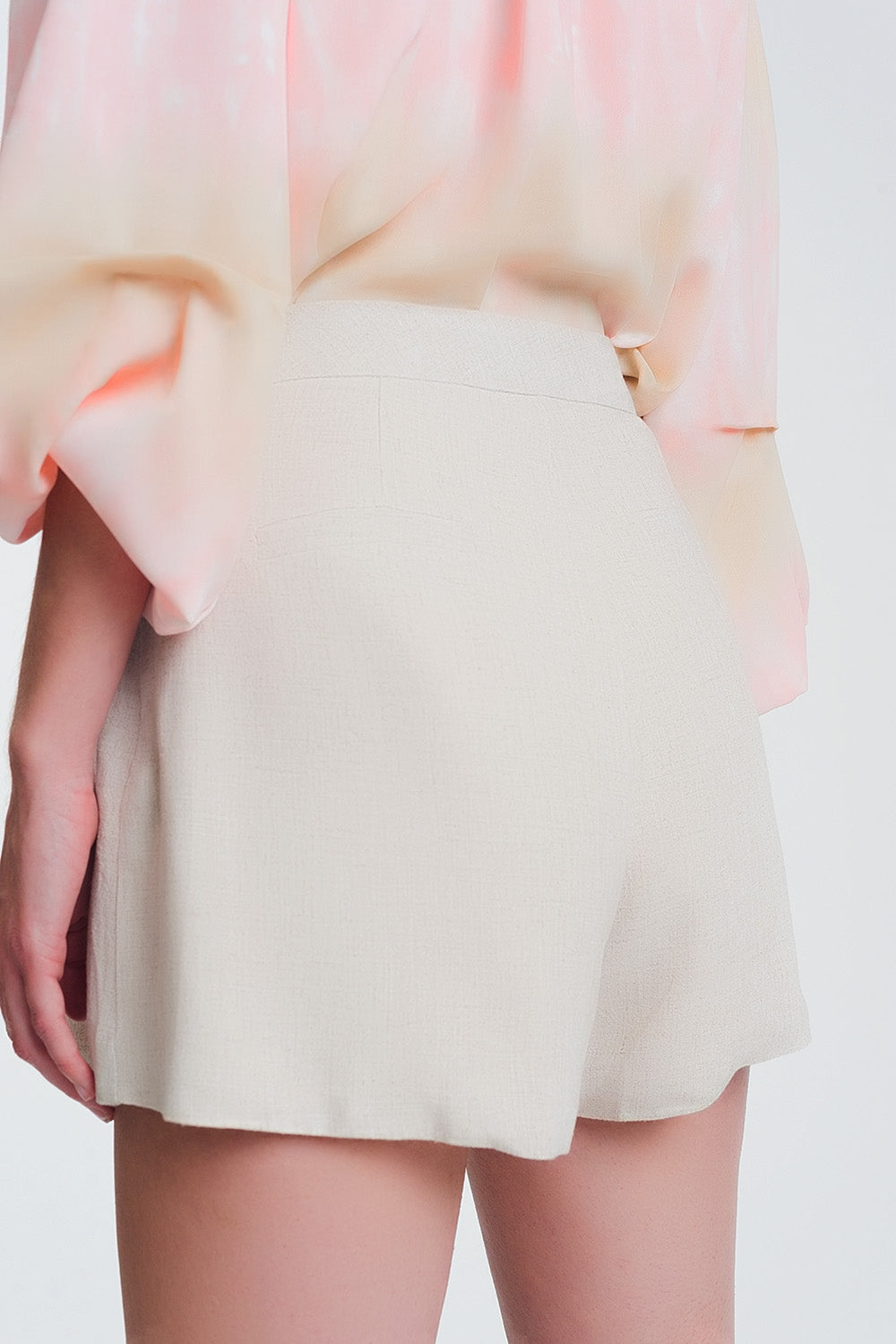 button detail shorts