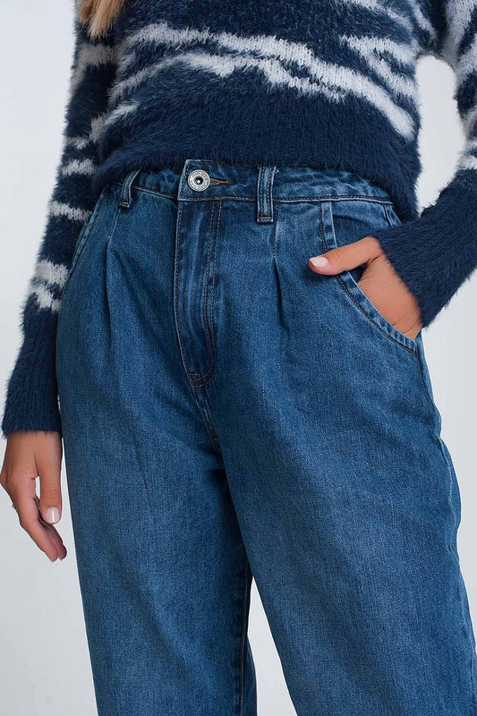 High waisted mom jeans with two ruffles in the waistline in dark wash blue - Denim