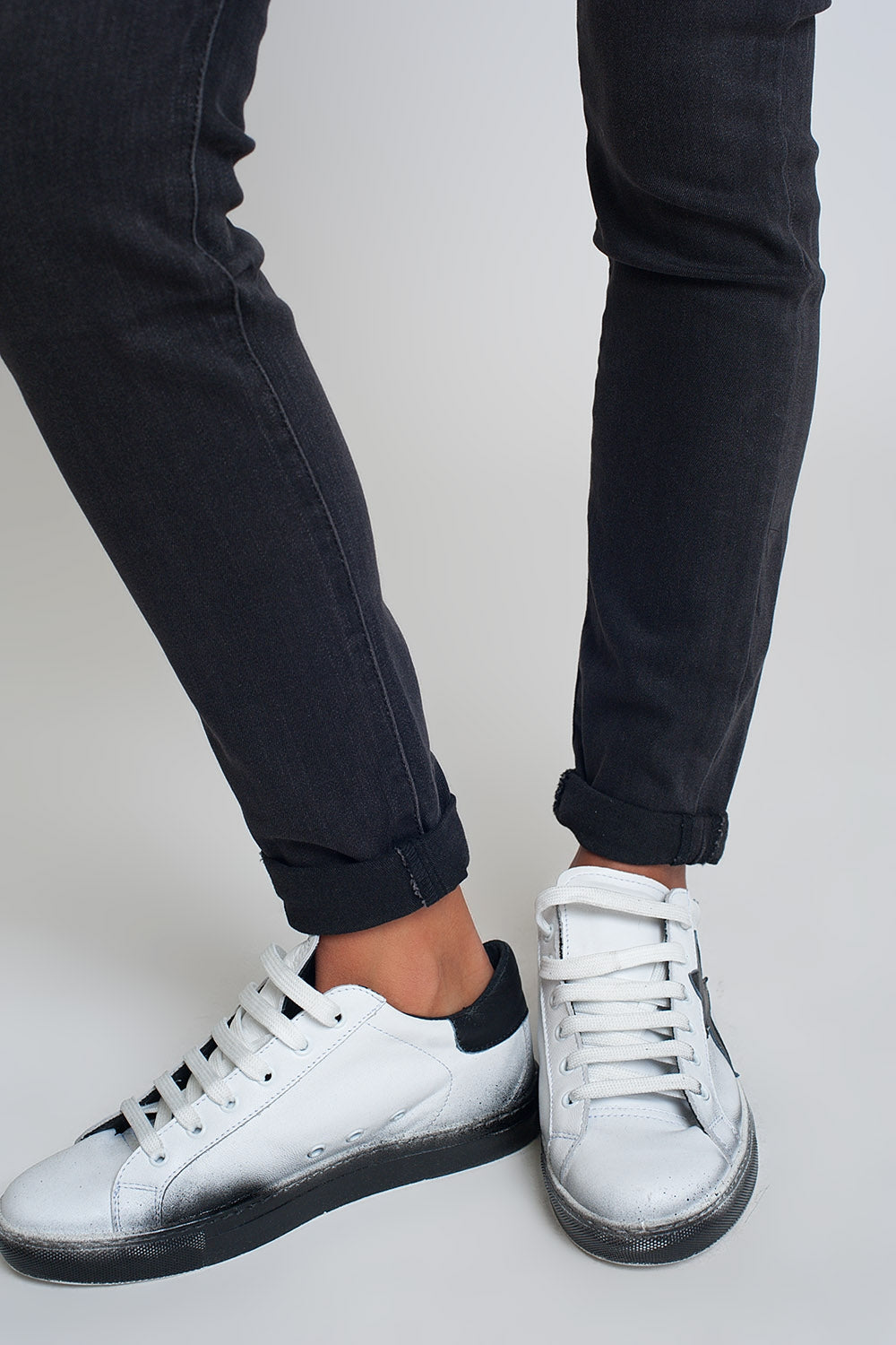 High waisted skinny jeans in black