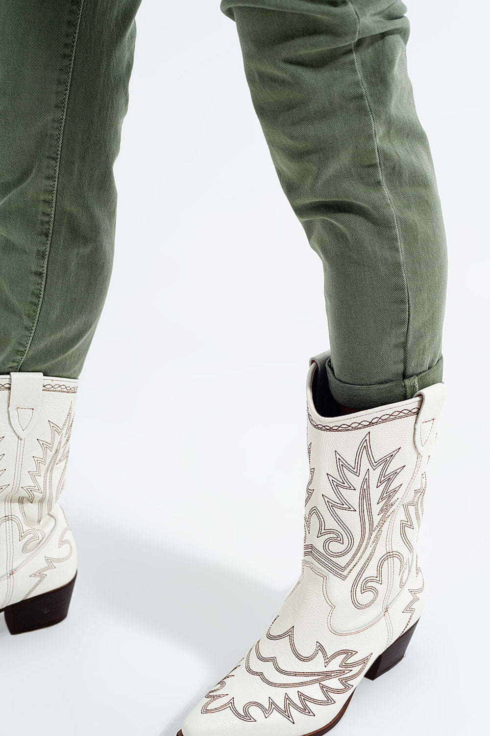 Elasticated paper bag waist mom jean in khaki