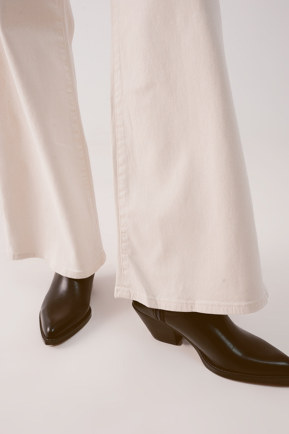 Cotton blend wide leg jeans in beige - Coloured Jeans