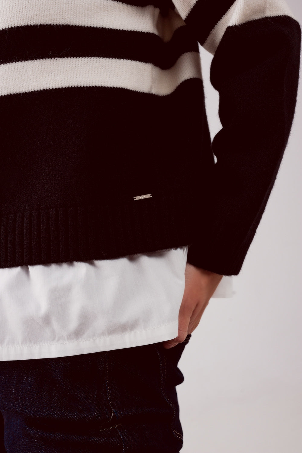 2 in 1 Striped sweater with shirt underlay in black
