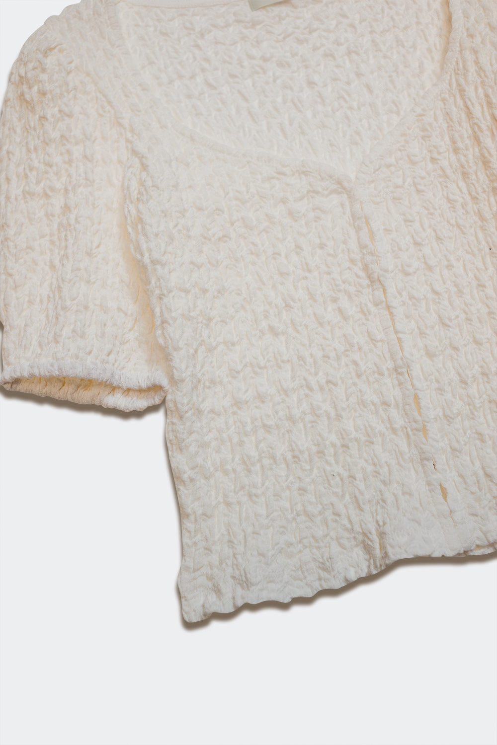 Top with balloon sleeves and hook-and-eye closure in white - Shirts, top