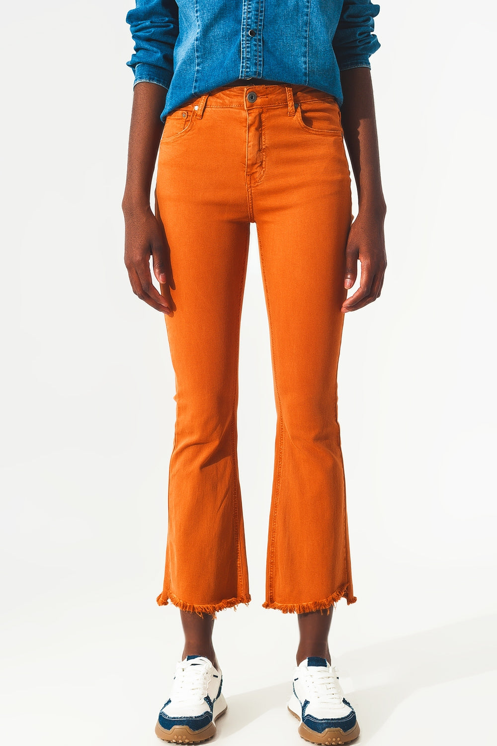 Flare jeans with raw hem edge in orange - Coloured Jeans