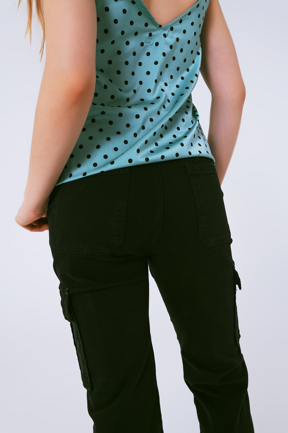 Relaxed cargo pants in black - Coloured Jeans