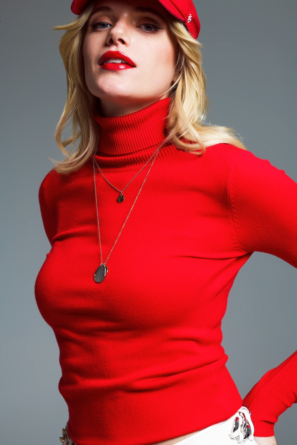 Fine knit high neck jumper in red - jumper