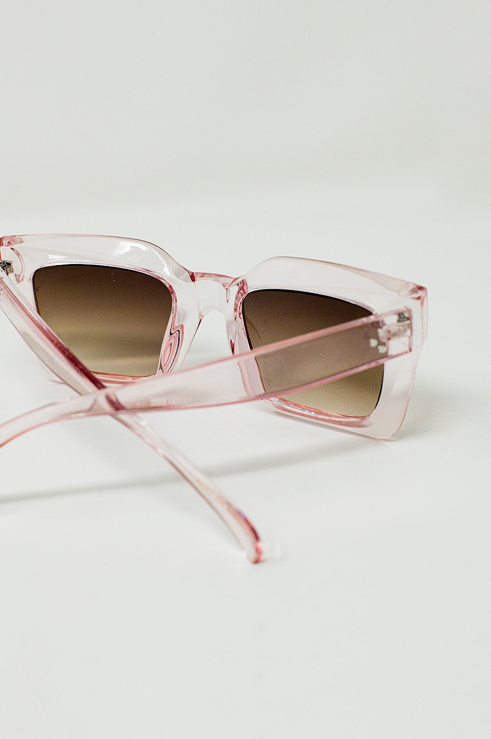 90's Squared Sunglasses in Pink - Sunglasses