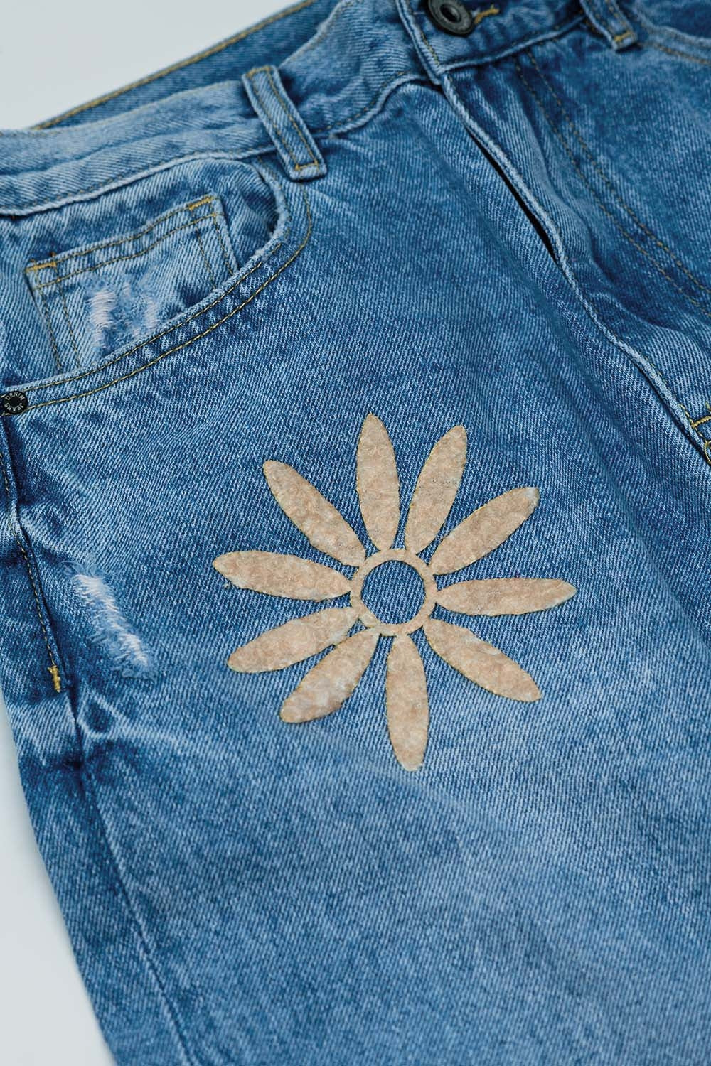Straight Mom Jeans With Flower Detail In Washed Blue - Denim