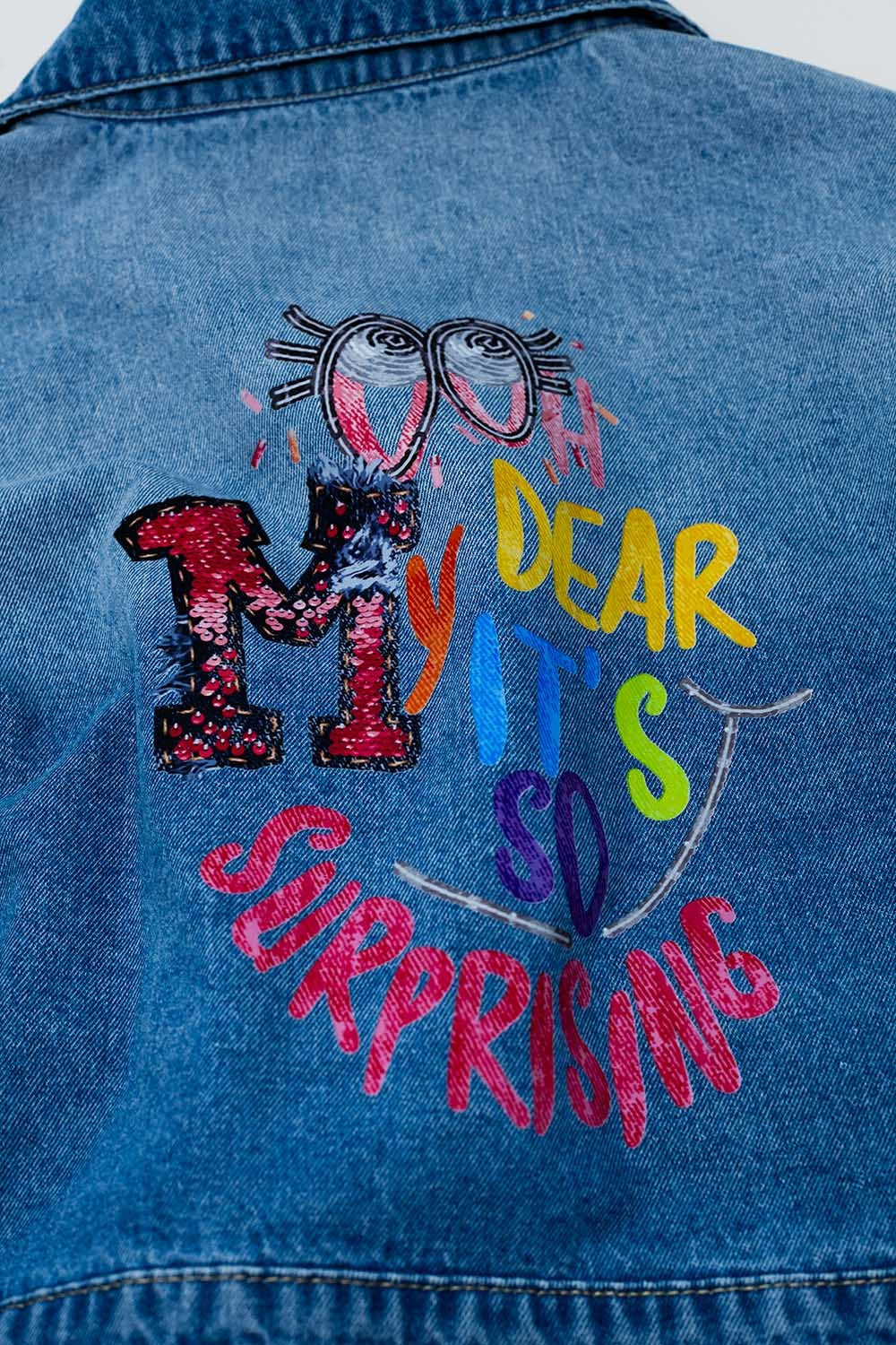 Cropped Denim Jacket with zipper closure and hand painted print at the back