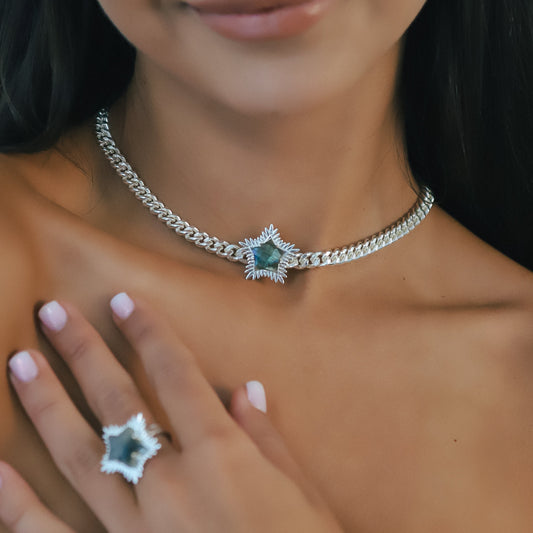 Odette Labradorite Spiky Star Choker Necklace | 925 Sterling Silver - Necklace