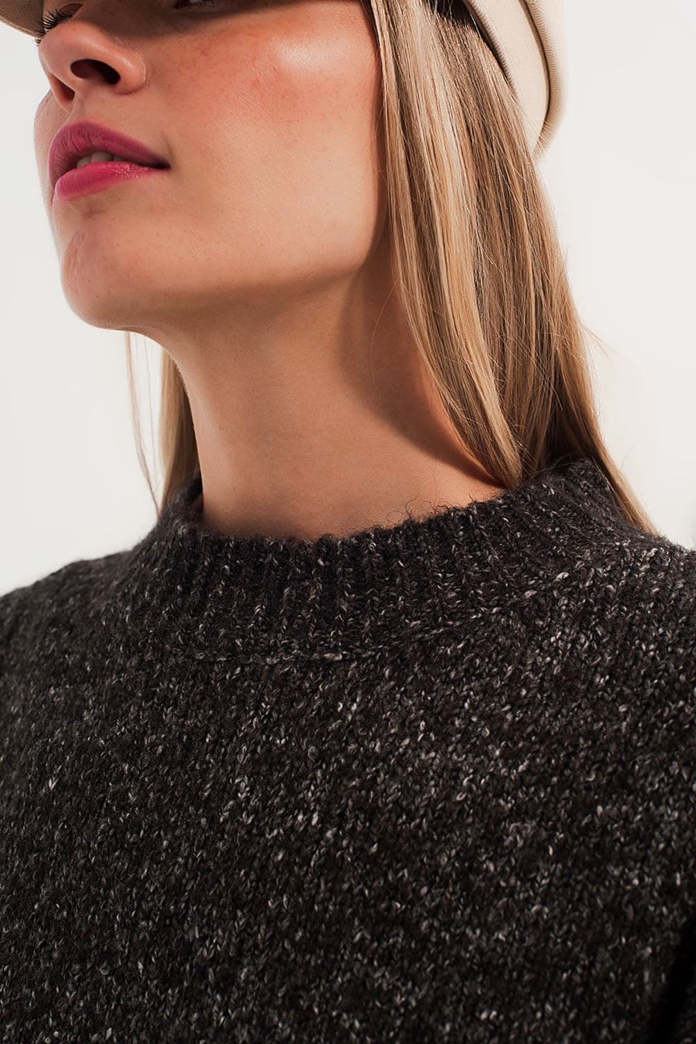 Black sweater with round collar - Jumpers