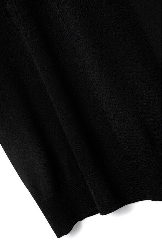 Black turtleneck sweater with fitted short sleeves - Jumpers