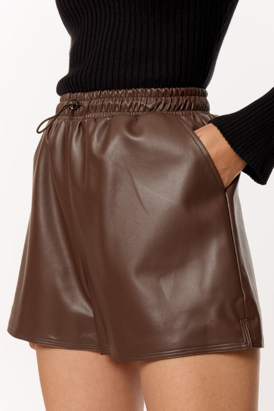 Brown faux leather shorts with gathering at the waist with drawstring - Shorts