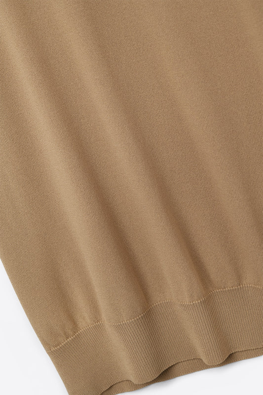 Camel turtleneck sweater with fitted short sleeves - Jumpers