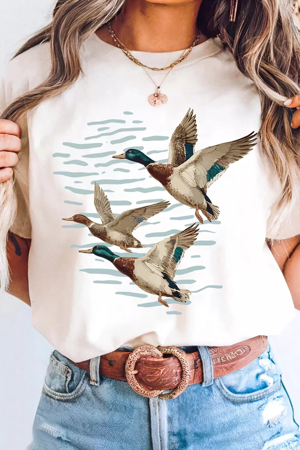 Trendsi casual t-shirt plus size featuring an elegant duck graphic and relaxed fit