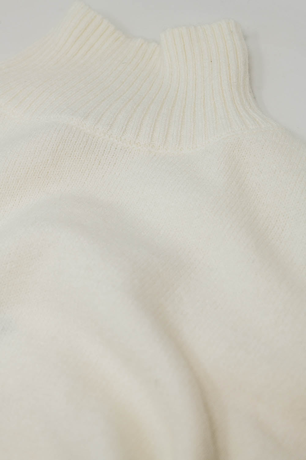 chunky knit sweater in ecru with turtleneck - Jumpers
