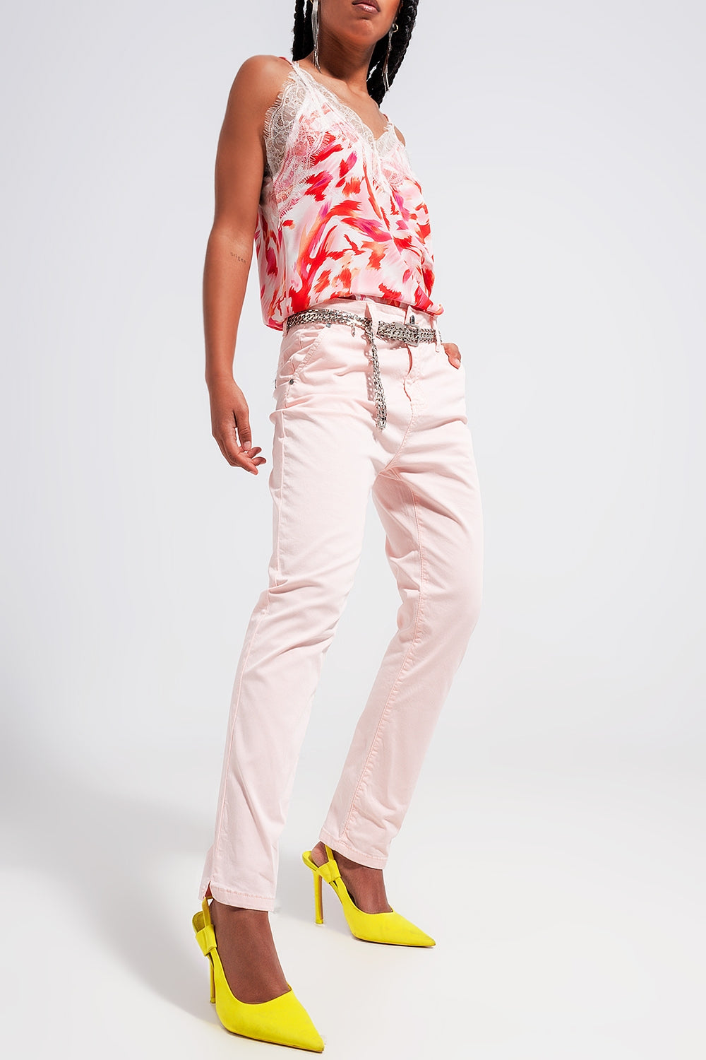 Cotton blend pants in pink - Trousers