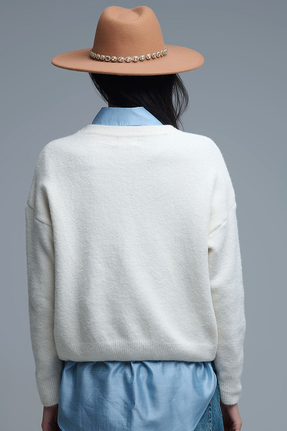 Cream Round Neck Sweater With Embroidered Nice - Sweaters