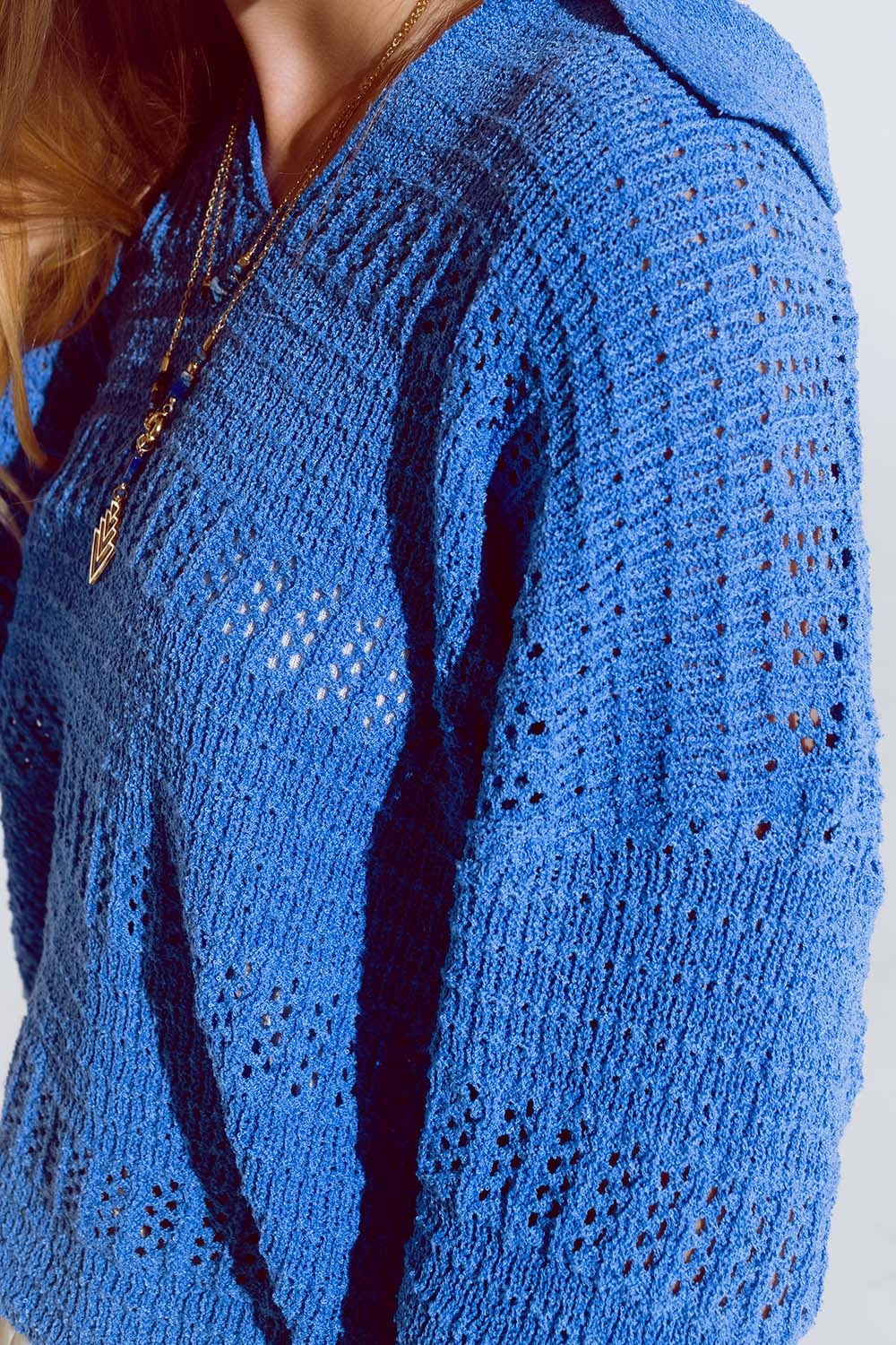 Crochet Knitted Jumper In V-neck With Polo Collar in Blue - Polos