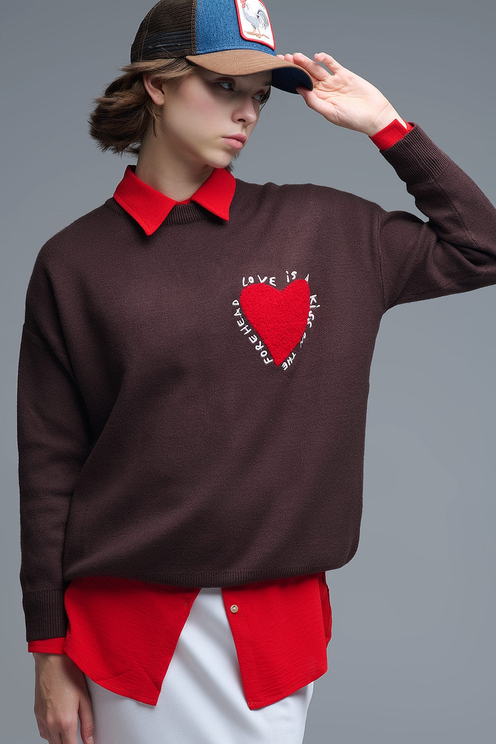 Embroidered Heart knitted Sweatshirt With Text in Brown - Sweaters