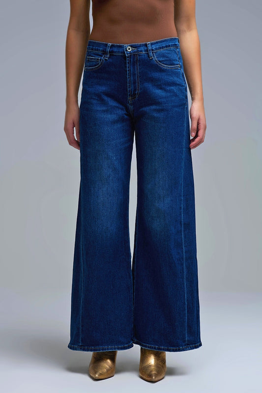 Extra Wide Leg Jeans in Dark Wash - Jeans