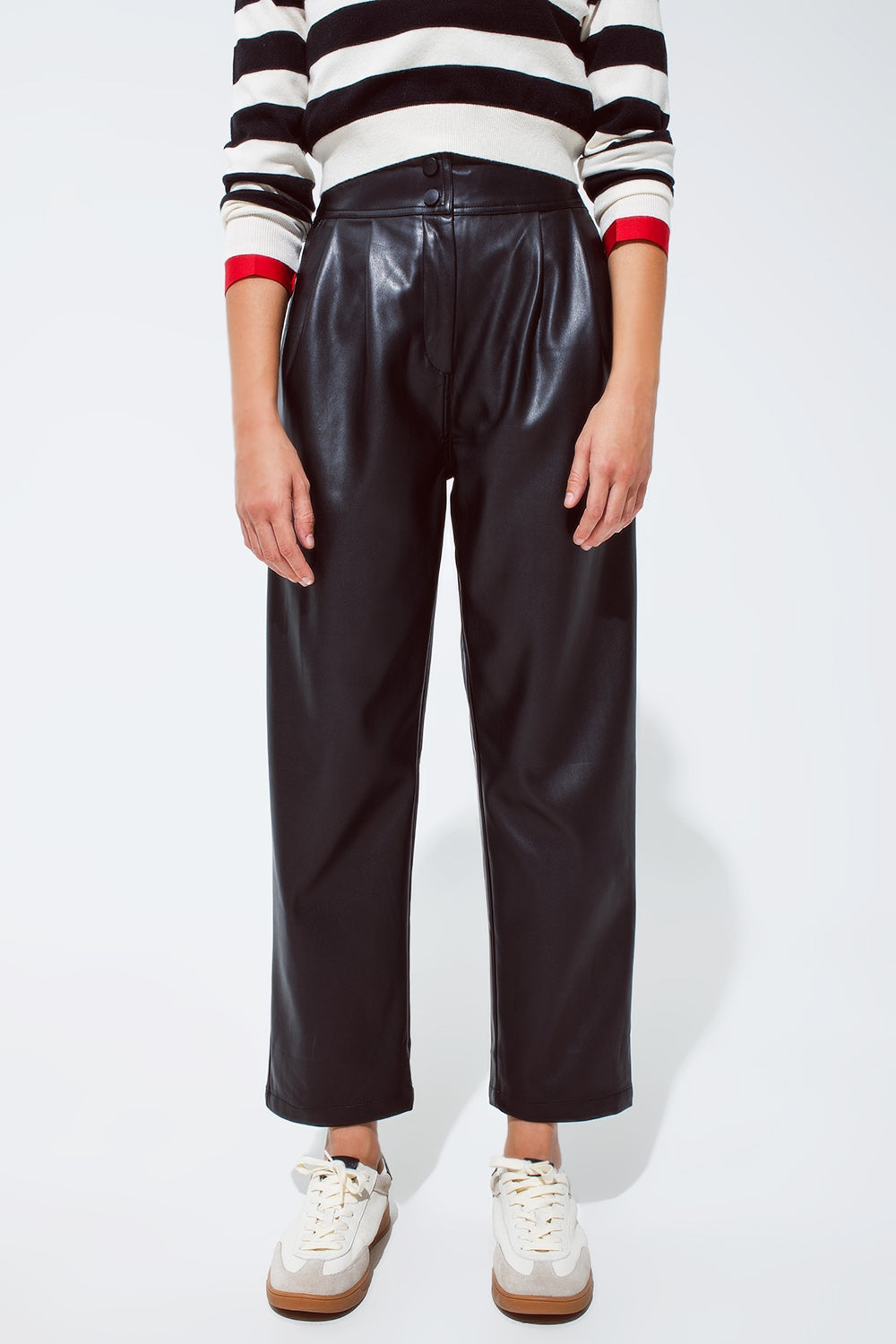 Faux leather pants with pleats and elastic waist - Trousers