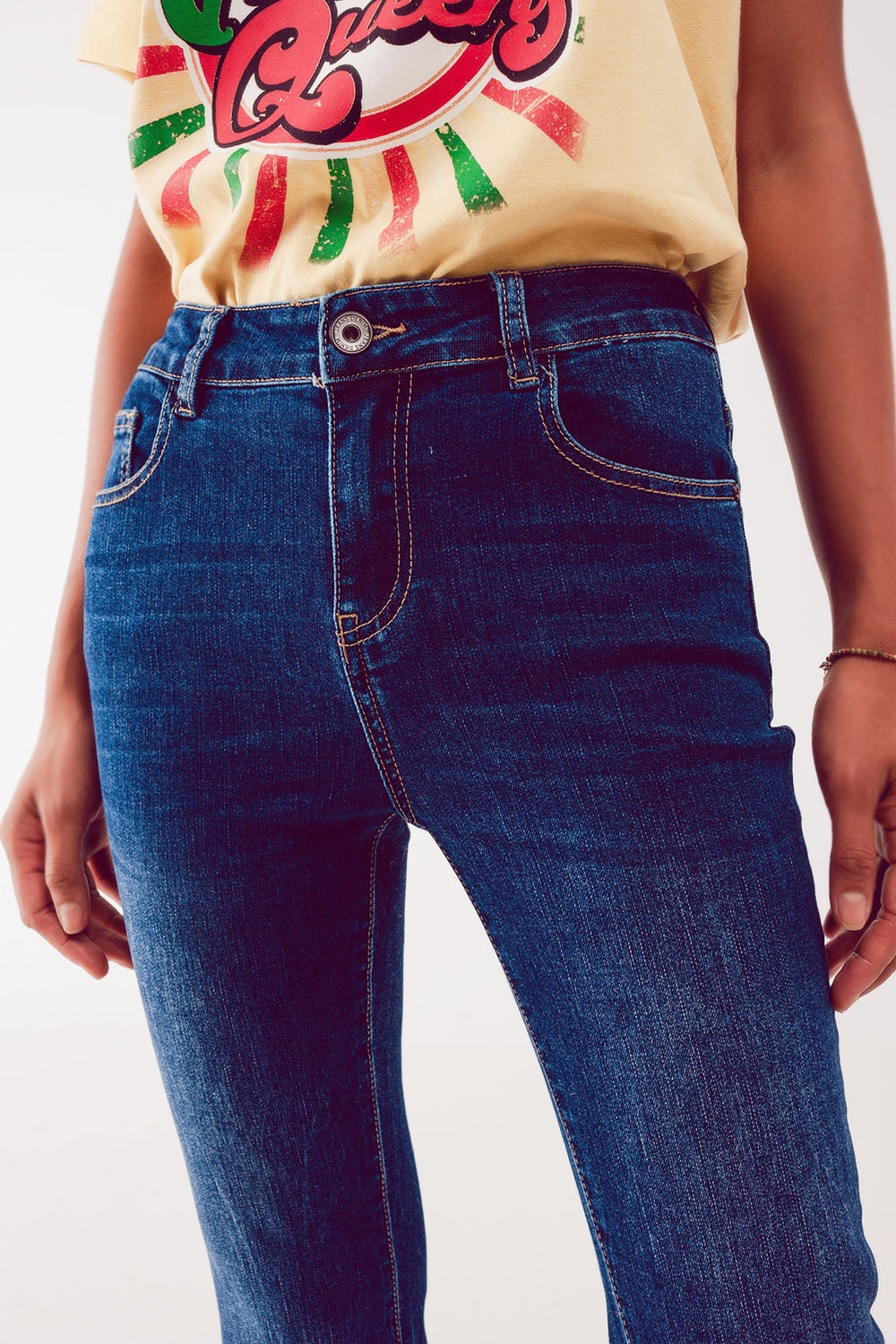 Flare straight leg jeans with raw hem edge in deep blue - Jeans