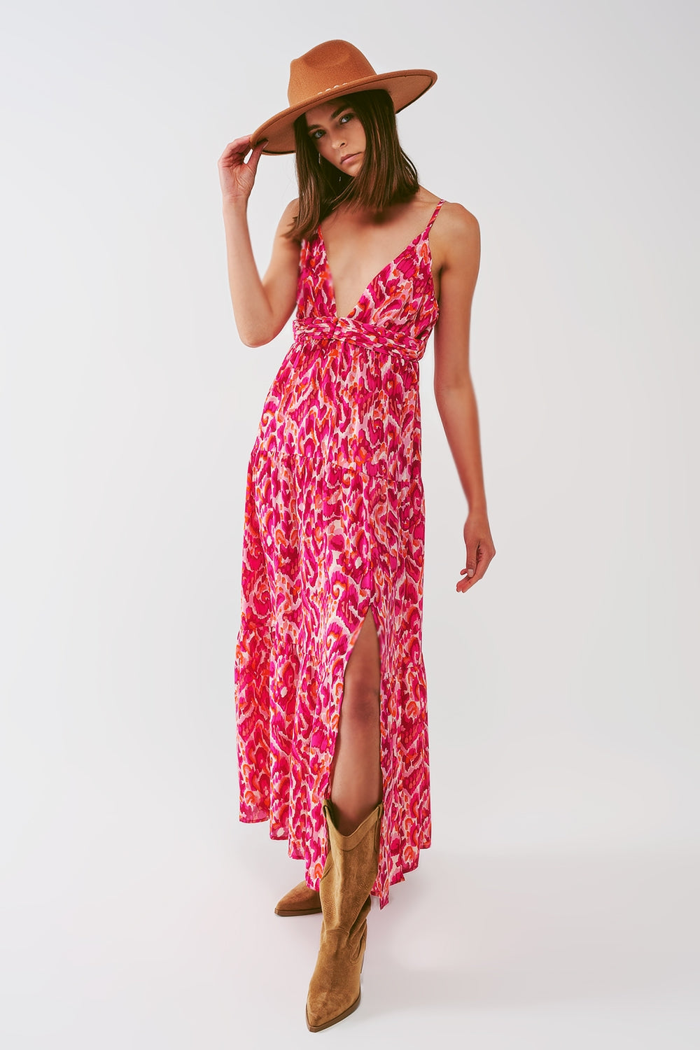 Floral Print Maxi Dress with V neck in Pink - Dresses