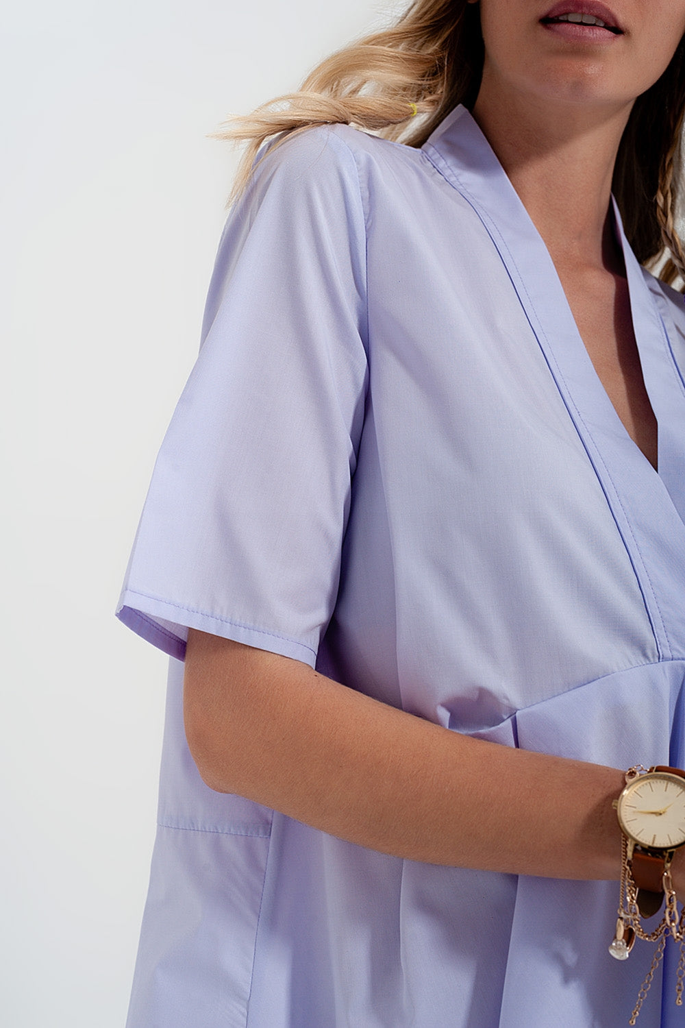 High-low dress with empire waistline in lilac - Dresses