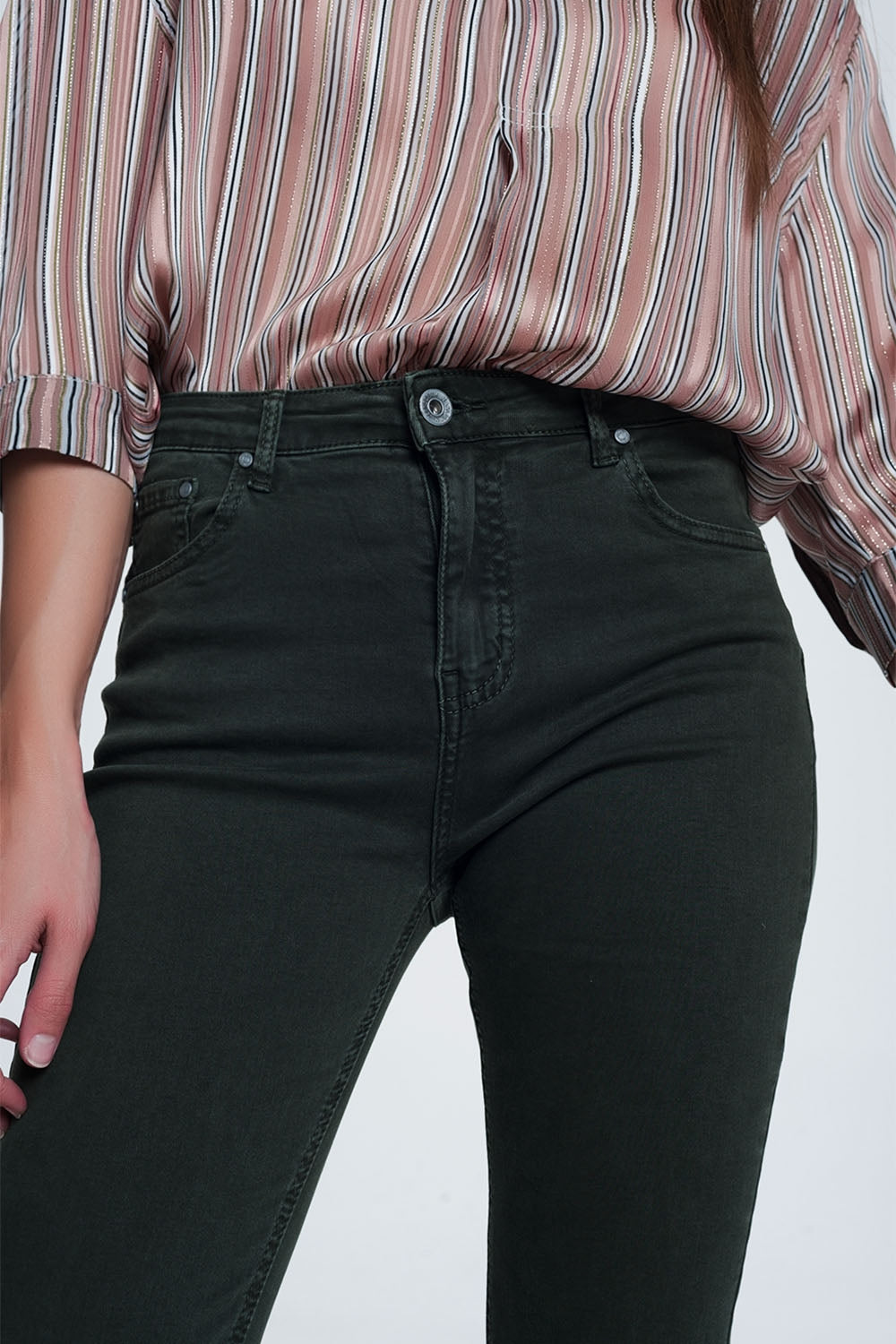 High rise raw hem flared jeans in khaki - Jeans
