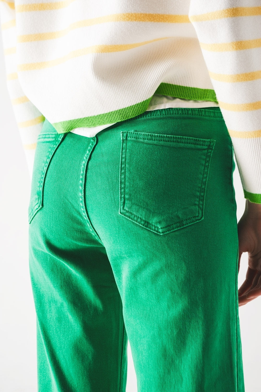 High waisted slouchy mom jeans in green - Jeans