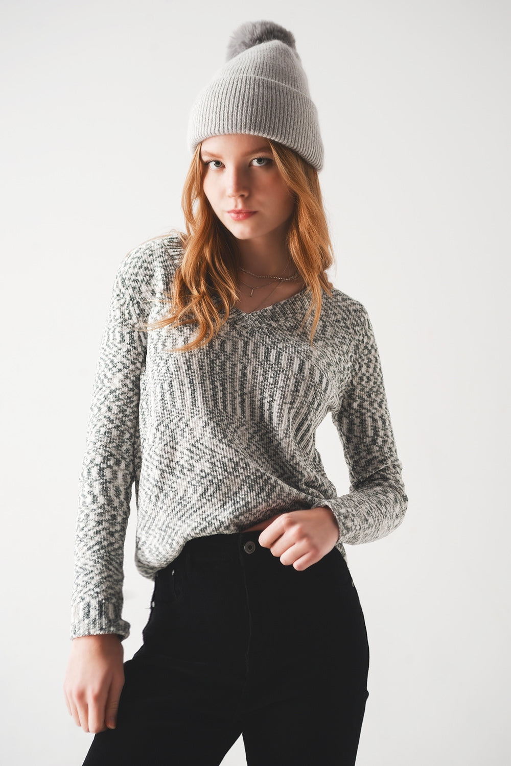 Jumper in chenille in black - Jumpers