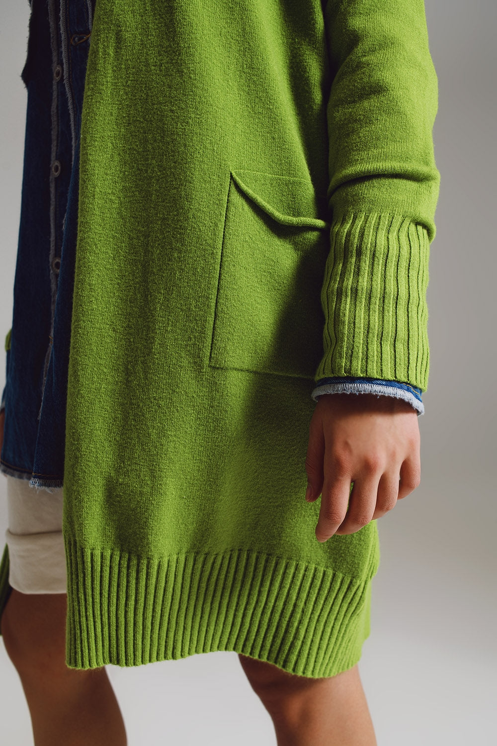 Long green cardigan with folded pockets - Cardigans