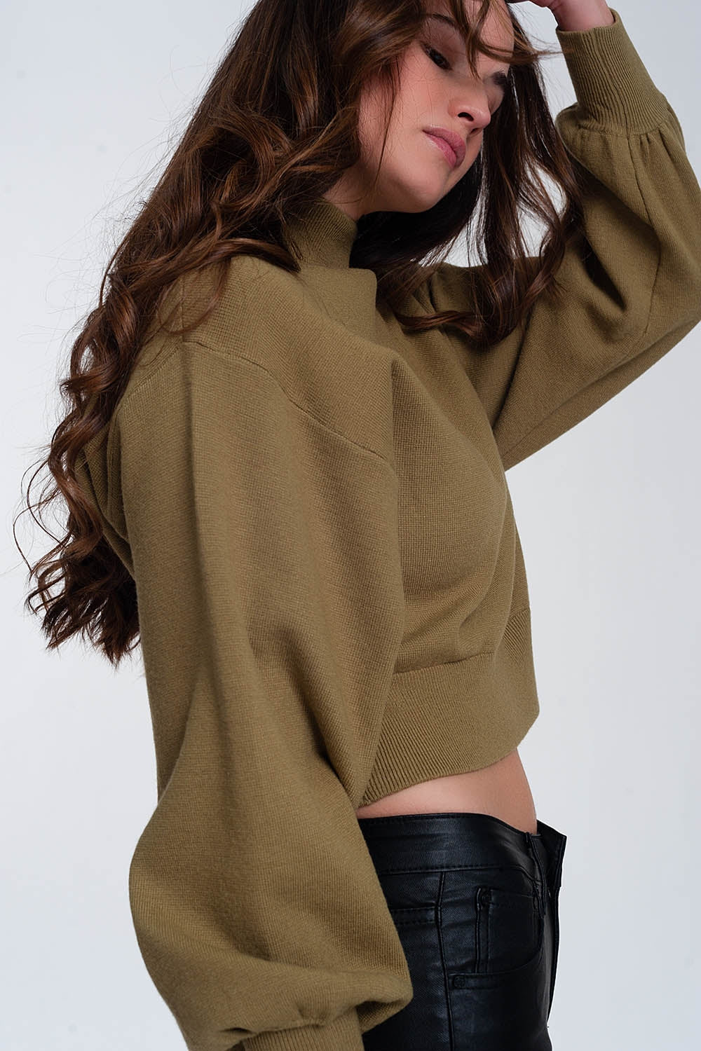 Neck crop jumper in green - Jumpers