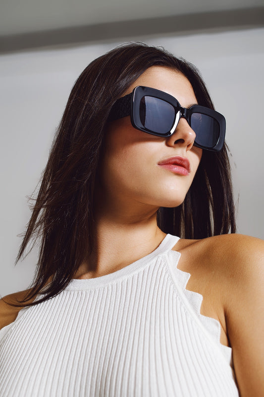 Oversized Oval Sunglasses With Side Detail in Black - Sunglasses
